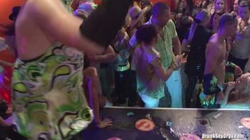 Bikini Beach Balls Part 3 - Cam 3 Screencap 71 on sinx.preview.netperv.com