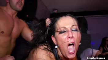 International Summer Lovin' Part 4 - Hardcore Cam Screencap 68 on sinx.preview.netperv.com