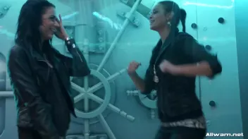 Wetlook Dancing Queens On Screen! Screencap 3 on sinx.preview.netperv.com