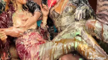 Birthday Party Messacre Screencap 67 on sinx.preview.netperv.com