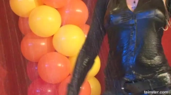 Gash Gamblers Part 1 - Cam 4 Screencap 87 on sinx.preview.netperv.com