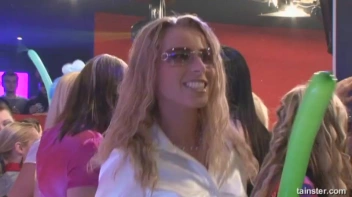 Gash Gamblers Part 1 - Cam 4 Screencap 30 on sinx.preview.netperv.com