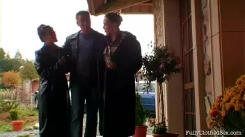 A Classy Scene In Leather and Fur Screencap 3 on sinx.preview.netperv.com