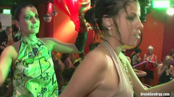 Bikini Beach Balls Part 3 - Main Edit Screencap 18 on sinx.preview.netperv.com