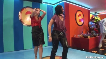 Bikini Beach Balls Part 2 - Cam 4 Screencap 2 on sinx.preview.netperv.com