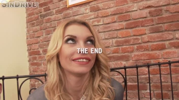 Climax Delivery Deluxe: Pizza Delivery Girl With A New Understanding For "Full Service" & "Satisfied Customers" Screencap 77 on sinx.preview.netperv.com