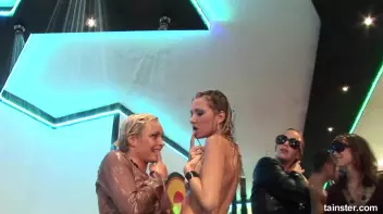 All-Night Love Lounge Part 5 - Shower Cam Screencap 89 on sinx.preview.netperv.com