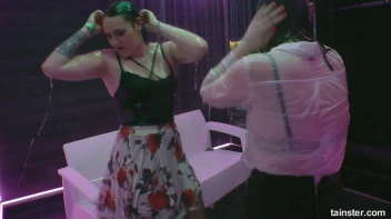 Sex Shower Audition, Amateur Hotties Shakin' It Screencap 71 on sinx.preview.netperv.com