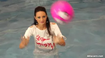 All About The Wetlook Screencap 20 on sinx.preview.netperv.com