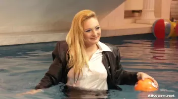 All About The Wetlook Screencap 24 on sinx.preview.netperv.com