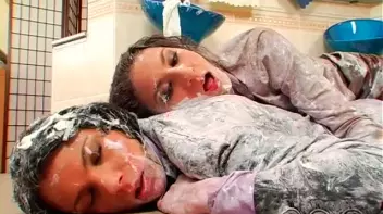 Hygenic Hijinks Screencap 100 on sinx.preview.netperv.com