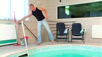 These Bitches Mean BUSINESS!!! Screencap 4 on sinx.preview.netperv.com