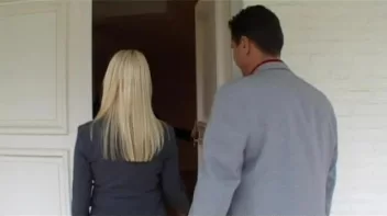 Yank Them Panties Down and Get Wet Screencap 3 on sinx.preview.netperv.com