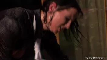 Pissaholics In Paradise Screencap 93 on sinx.preview.netperv.com