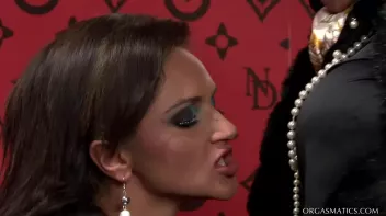 Horny Bitches, Badgirls In Black Screencap 16 on sinx.preview.netperv.com