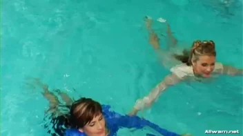 Soaked Wetlook Lovers Screencap 59 on sinx.preview.netperv.com