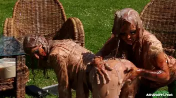 Sloppy Snack Attack Screencap 70 on sinx.preview.netperv.com