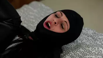 Masked slut into some fully clothed sex Screencap 43 on sinx.preview.netperv.com