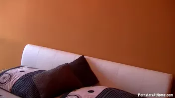 Fuck and Film This Amateur Slut Screencap 7 on sinx.preview.netperv.com