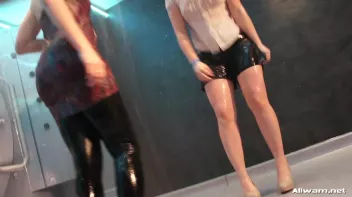 Dream Showers Screencap 87 on sinx.preview.netperv.com