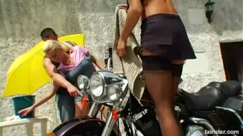 Drizzled in Spunk Screencap 21 on sinx.preview.netperv.com