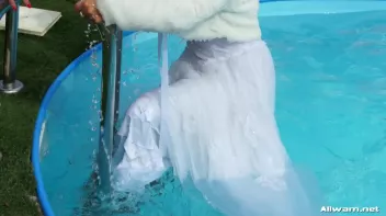 Wedding Day Wetlook Disaster Screencap 20 on sinx.preview.netperv.com