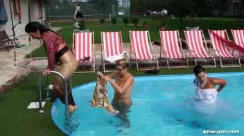 Wedding Day Wetlook Disaster Screencap 57 on sinx.preview.netperv.com