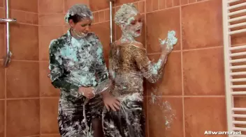 Shaving Cream Shenanigans Screencap 80 on sinx.preview.netperv.com