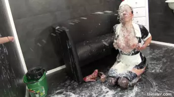 Slime cleaning turns into Slime fuck Screencap 73 on sinx.preview.netperv.com