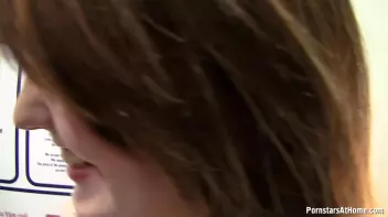 Changing Room Cocksucker Screencap 106 on sinx.preview.netperv.com