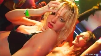 Eurobabe Olympics Part 5 - Cam 2 Screencap 20 on sinx.preview.netperv.com