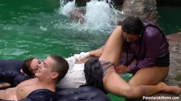 Who's Got The Right Stuff Part 2 Screencap 63 on sinx.preview.netperv.com