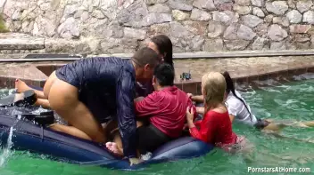 Who's Got The Right Stuff Part 2 Screencap 74 on sinx.preview.netperv.com