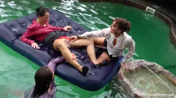 Who's Got The Right Stuff Part 2 Screencap 15 on sinx.preview.netperv.com