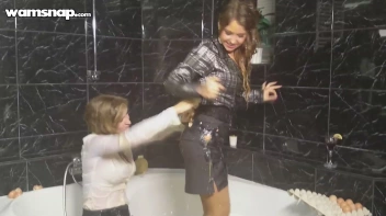 Eggs The Eurobabe Way Screencap 54 on sinx.preview.netperv.com