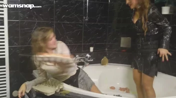 Eggs The Eurobabe Way Screencap 59 on sinx.preview.netperv.com