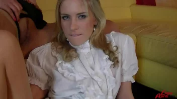 Pantyhose Piss Pals Screencap 31 on sinx.preview.netperv.com