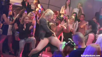 Party Hardcore Gone Crazy Vol. 33 Part 1 - Cam 2 Screencap 47 on sinx.preview.netperv.com