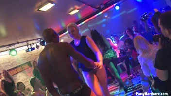 Party Hardcore Gone Crazy Vol. 33 Part 1 - Cam 2 Screencap 75 on sinx.preview.netperv.com