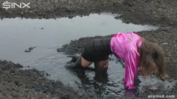 Spoilt Brat Loses It And Falls Into Muddy Puddle - Cam 1 Screencap 20 on sinx.preview.netperv.com