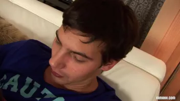 Mind If I Join, Boys? Screencap 12 on sinx.preview.netperv.com