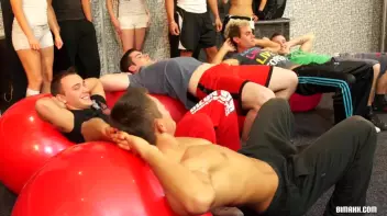 Bi Bouncers Part 1 Screencap 15 on sinx.preview.netperv.com