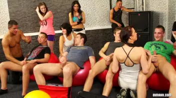 Bi Bouncers Part 1 Screencap 48 on sinx.preview.netperv.com