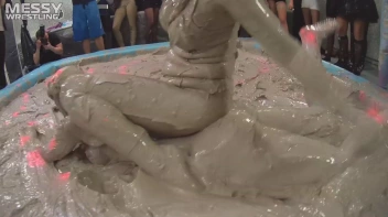 Messy Wrestling: Hittin' It Hard In The Mud - No Stopping Till There's Not A Dry Spot Left! Screencap 58 on sinx.preview.netperv.com