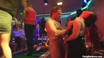 Party Hardcore Gone Crazy Vol. 35 Part 8 - Cam 4 Screencap 67 on sinx.preview.netperv.com