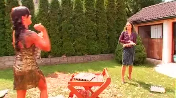 Sticky, Messy Egg Fight Screencap 56 on sinx.preview.netperv.com