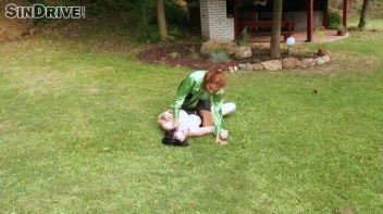 Pretty Pantiless Peeing Babes In The Park Screencap 74 on sinx.preview.netperv.com