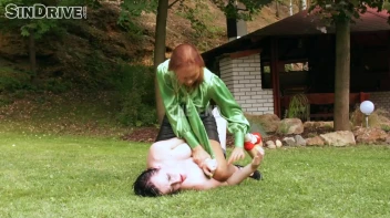 Pretty Pantiless Peeing Babes In The Park Screencap 76 on sinx.preview.netperv.com