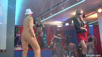 Extreme Speed Dating Part 4 - Cam 4 Screencap 106 on sinx.preview.netperv.com