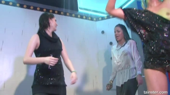 Extreme Speed Dating Part 4 - Cam 4 Screencap 35 on sinx.preview.netperv.com